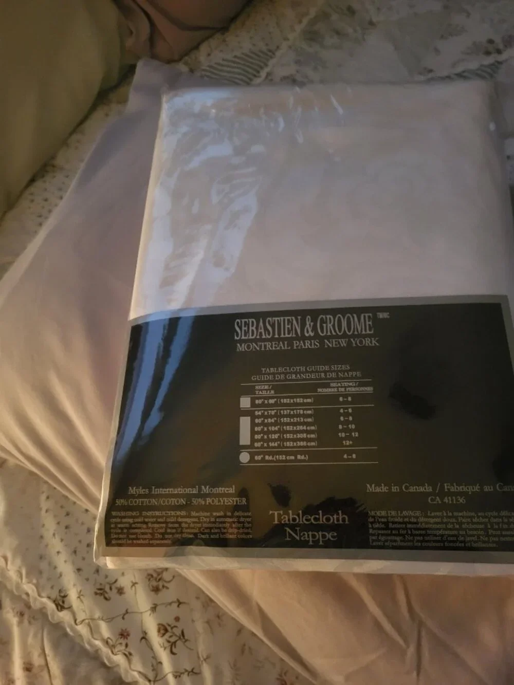 Sebastien & Groome White Damask Round Tablecloth 90” - NIP
